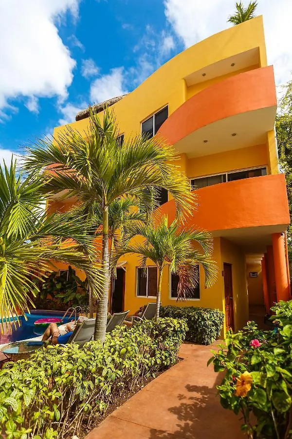 Kaam Accommodations Puerto Morelos Apartment